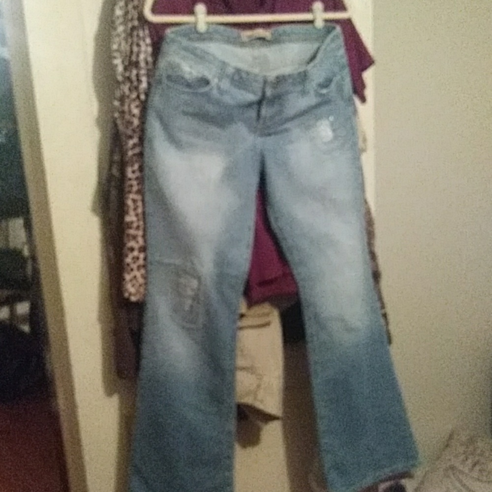 Jeans